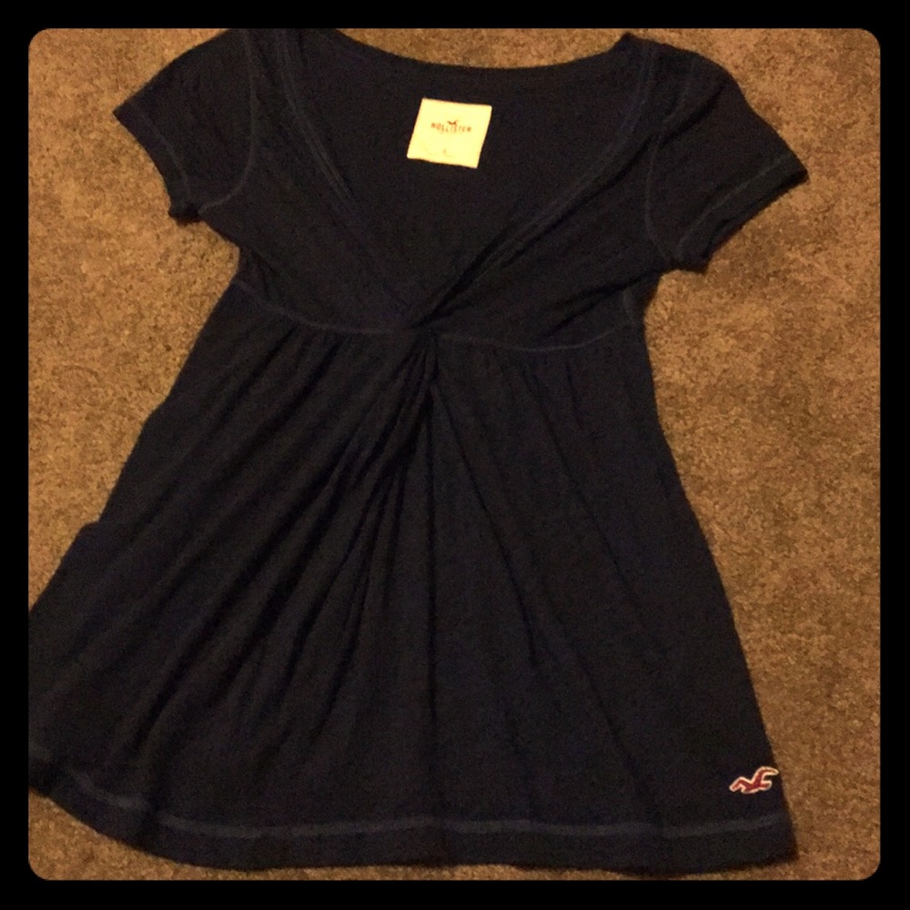 Hollister navy blouse